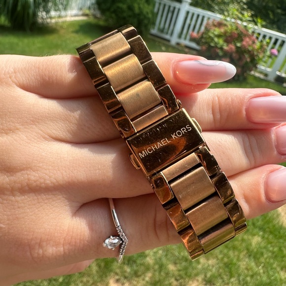 MK rose gold watch - Picture 5 of 9